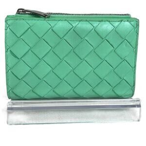 Authentic Bottega Veneta Green Medium Intrecciato Bifold Zip Wallet Leather COA